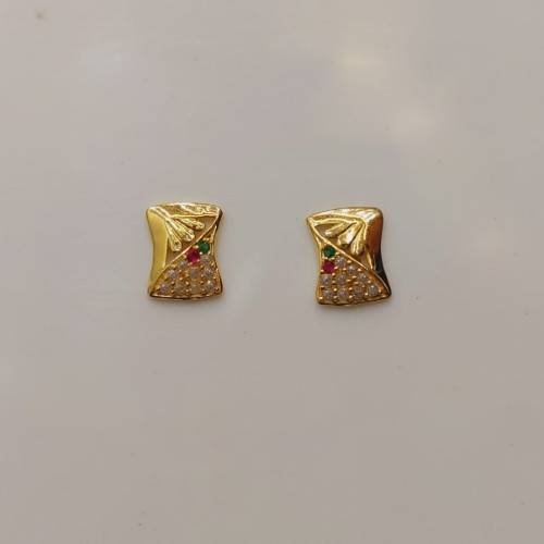 Gold Classy Earring