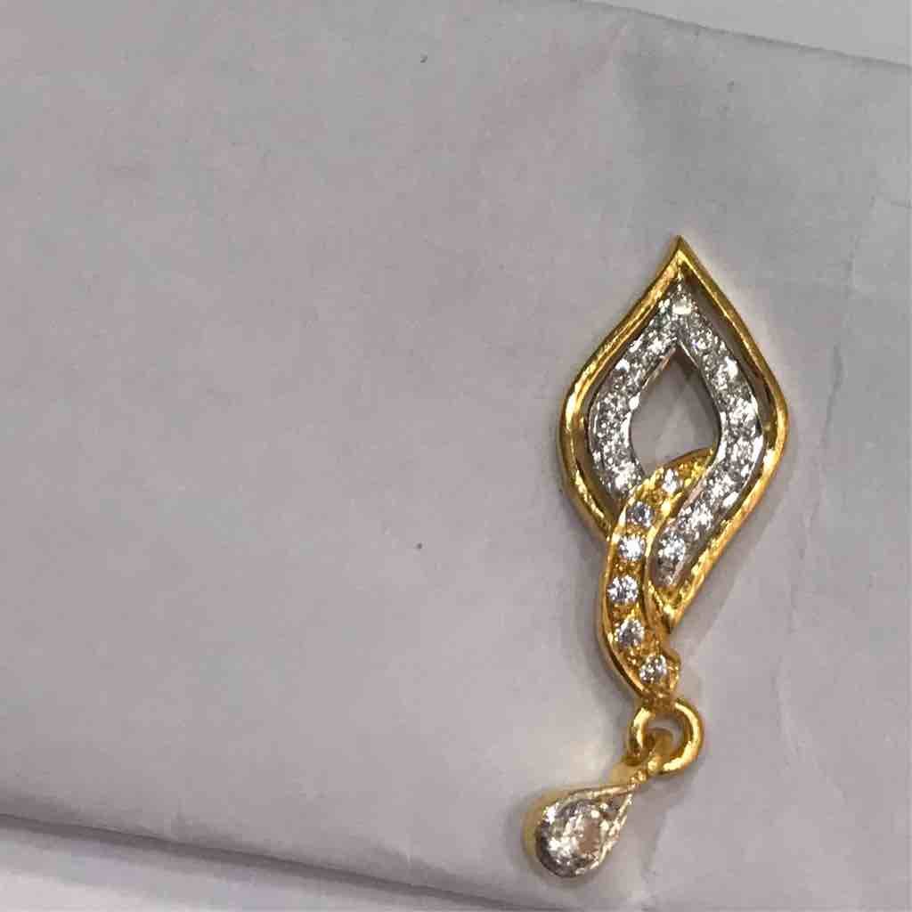 22KT Gold Fancy Pair Of Earrings